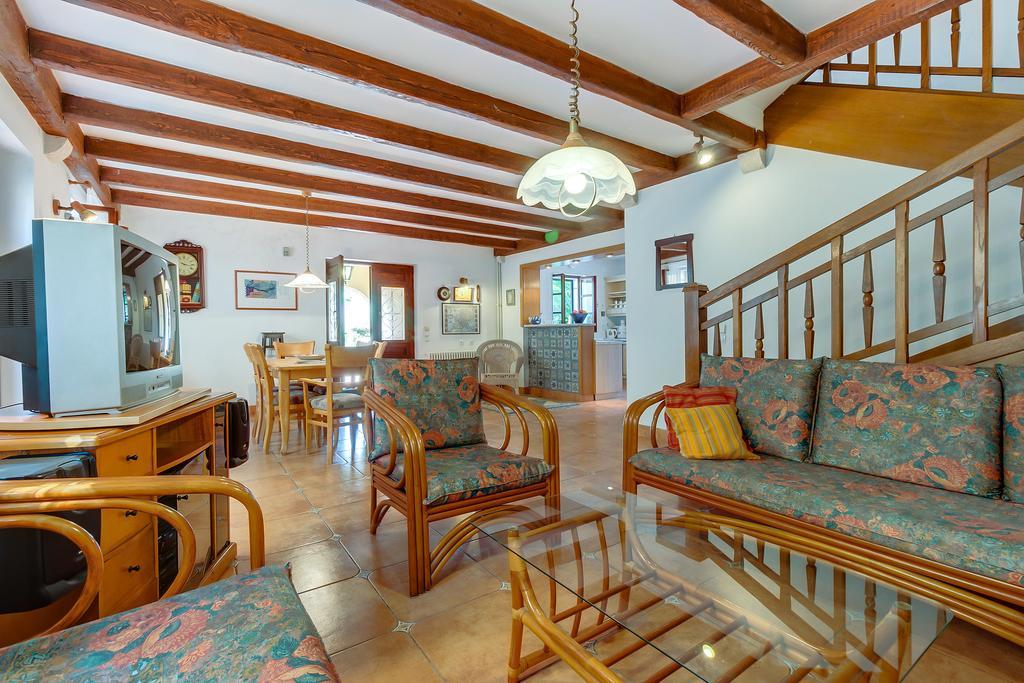 Вілла Family House Lana Осор Екстер'єр фото