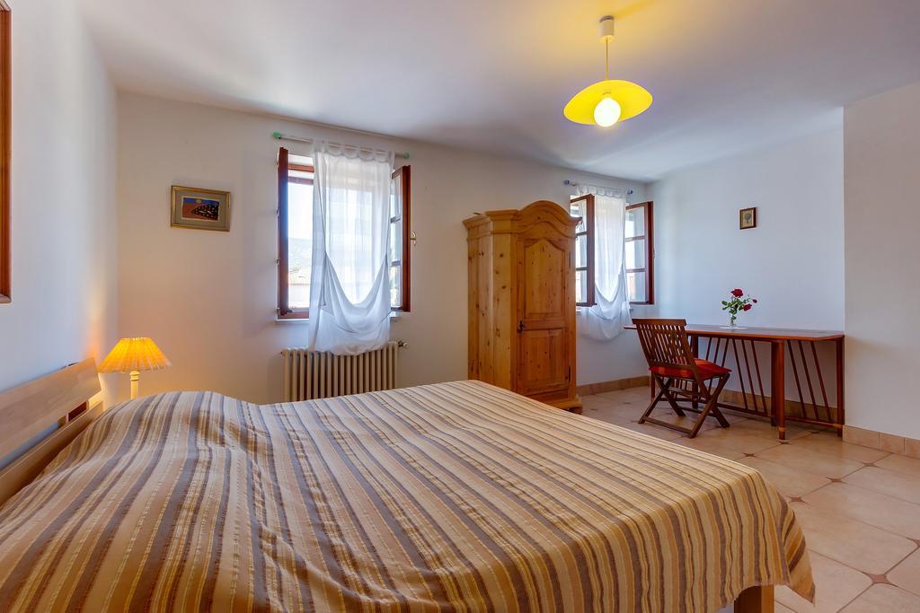 Вілла Family House Lana Осор Екстер'єр фото